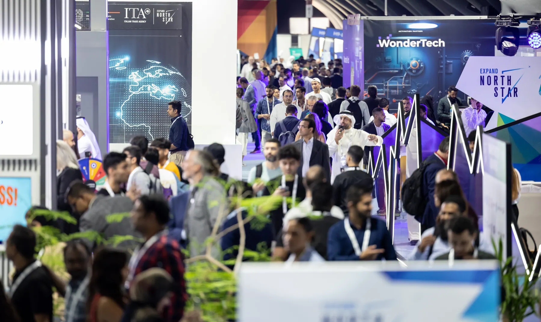 Delegates crowding the aisles of the startup halls at GITEX